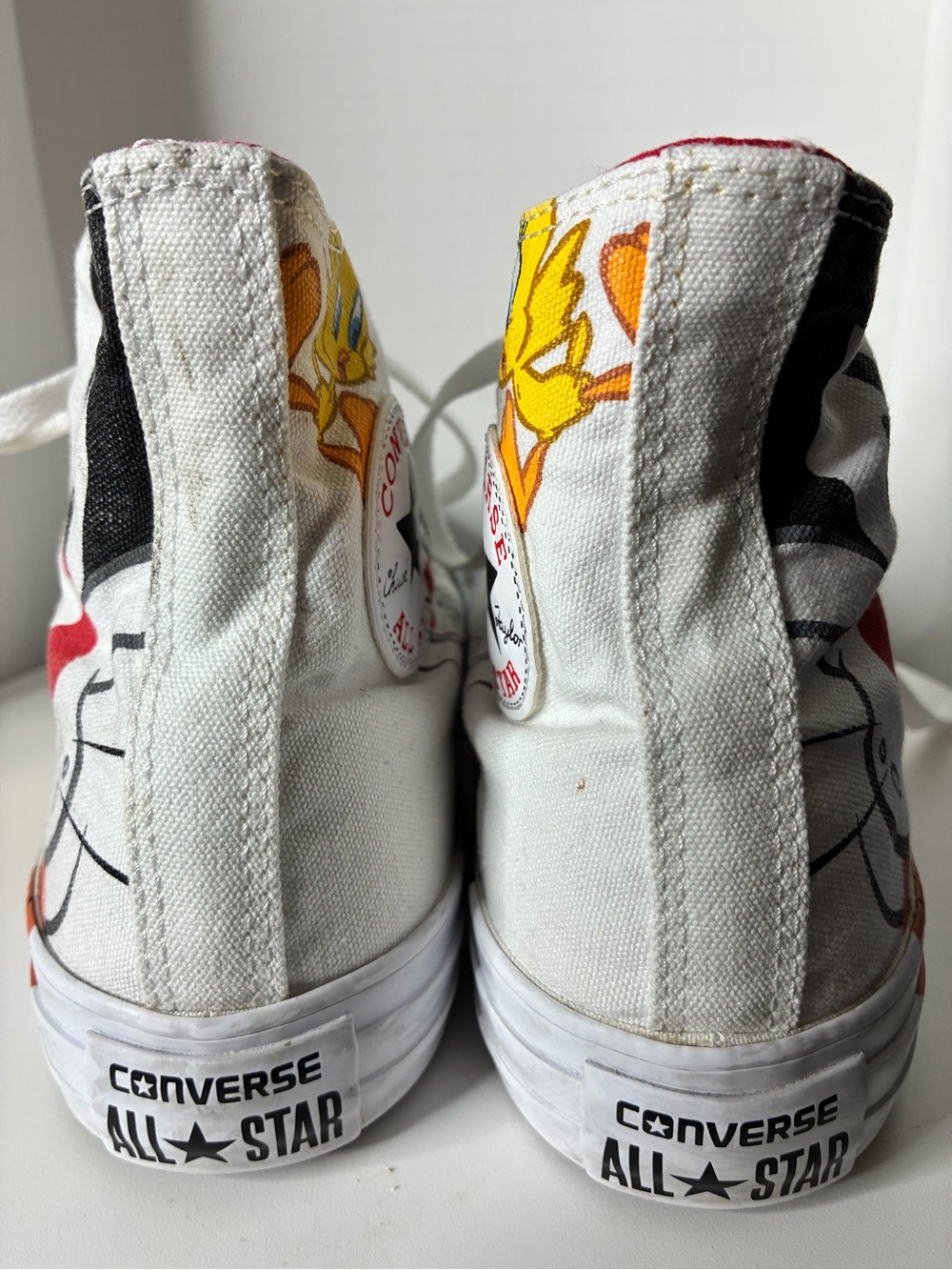 Looney Tunes Sylvester & Tweety Bird Converse - Picture 7 of 10
